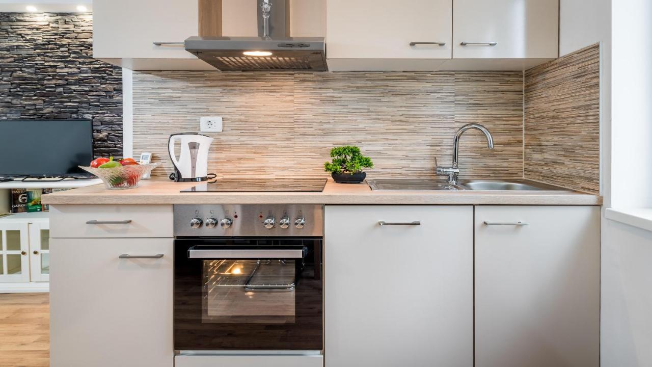 Apartment Krajinovic Загреб Екстериор снимка