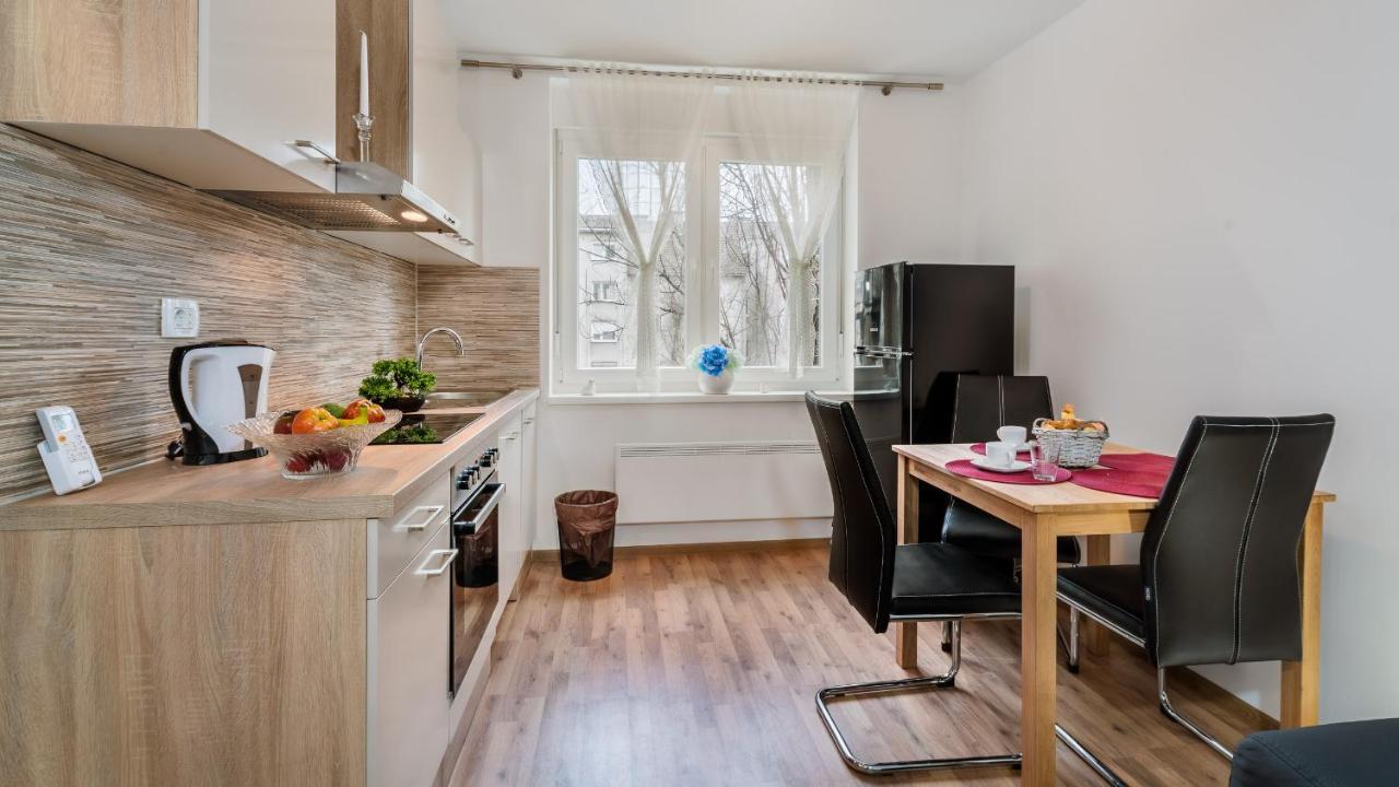 Apartment Krajinovic Загреб Екстериор снимка